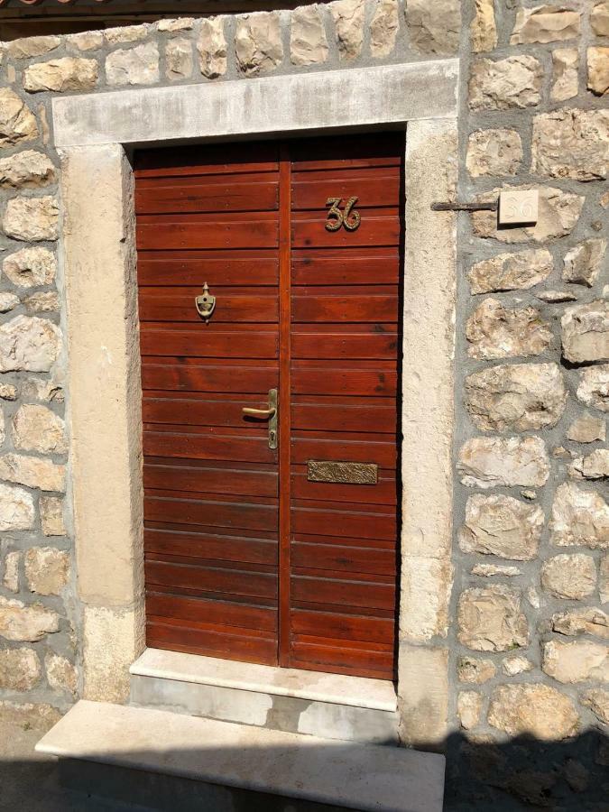Pietra * Cavtat