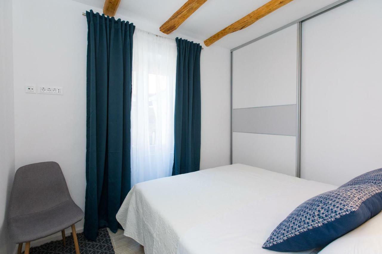 Pietra Hébergement de vacances